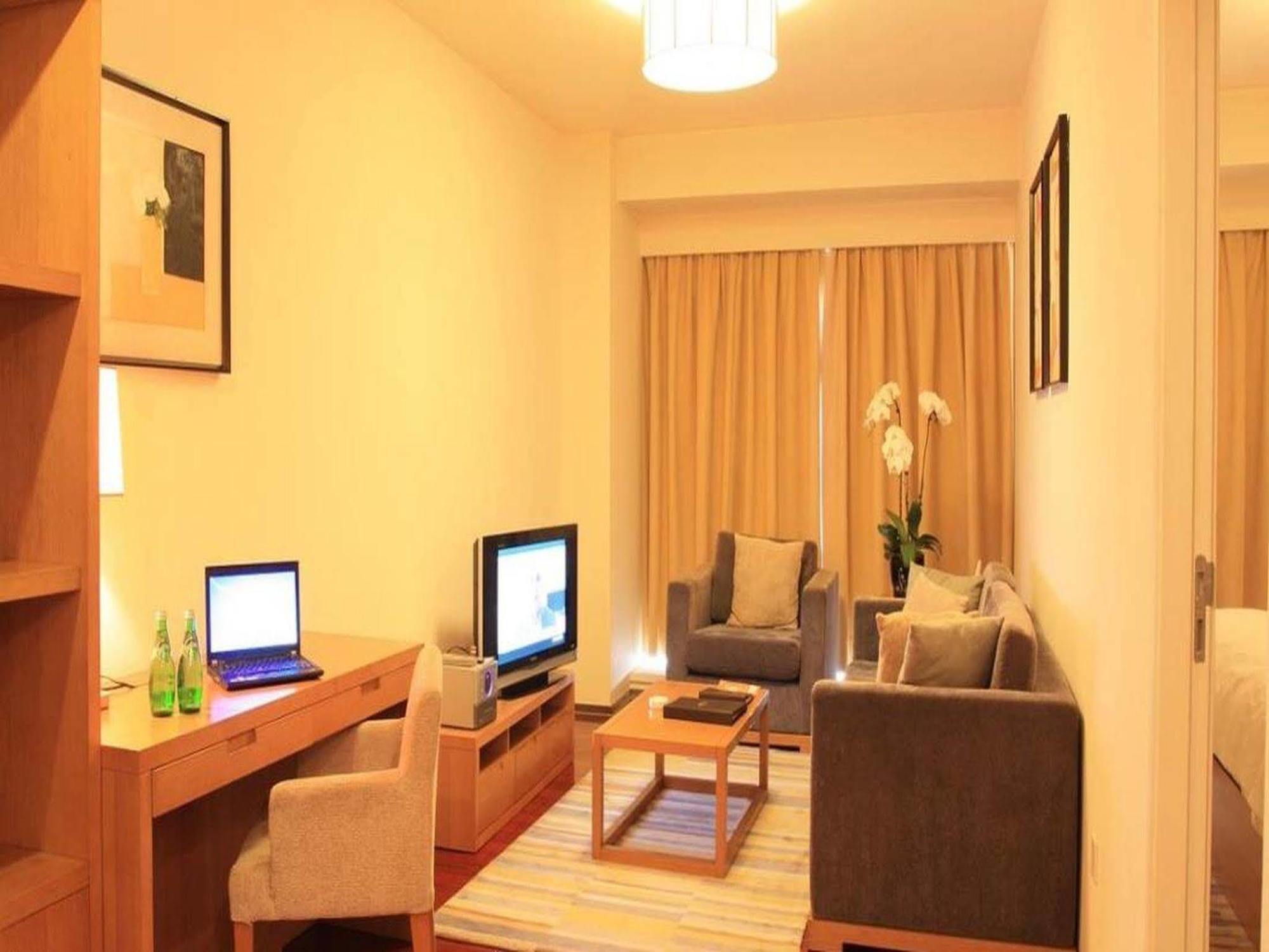 Oak Chateau Beijing Bagian luar foto